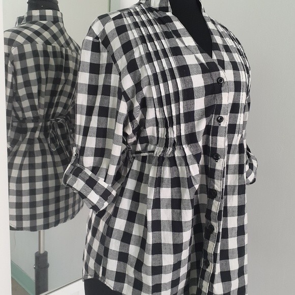 Coupe Collection Black and White Plaid Button Shirt Tie Waist Size Medium - Picture 9 of 15